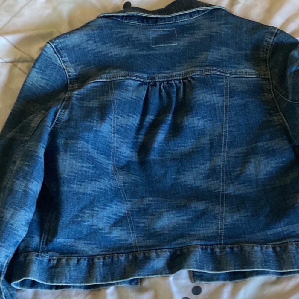Jean jacket - Picture 7 of 7